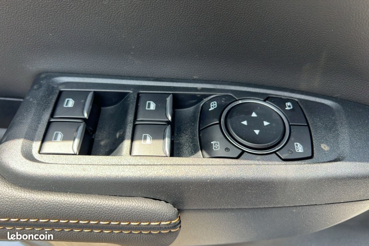 Ford Ranger PHEV 281 WILDTRAK 4PL PK ELEC -18% (image 12)