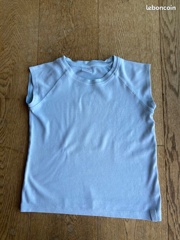 T-shirt bleu ciel Zara 9-10 ans Vêtements