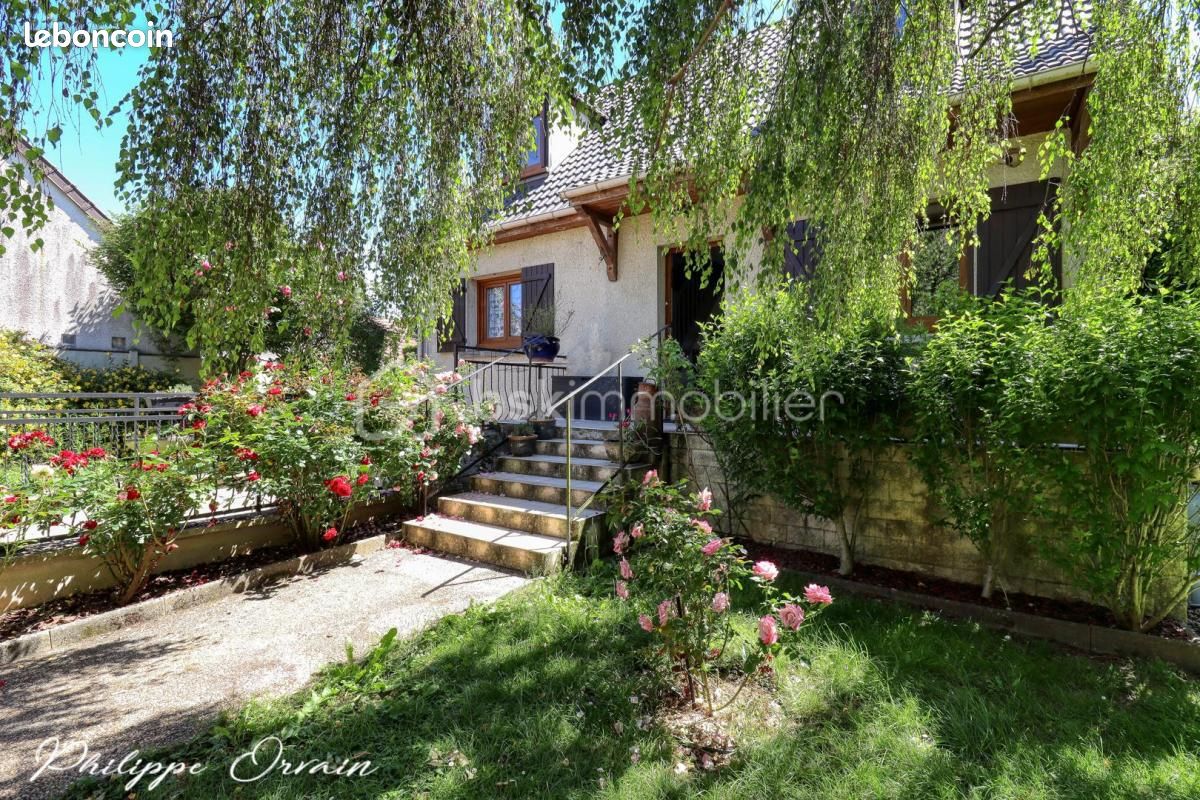 Maison 6 pièces 113 m² · à Lagny-le-Sec · 113 m² · 336 000 €