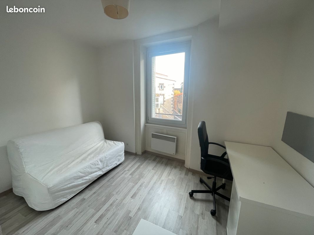 Appartement 1 pièce 52 m² · à Aubière · 51,5 m² · 460 €