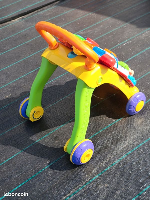 Trotteur VTech Super Trotteur Parlant – éveil et premiers pas