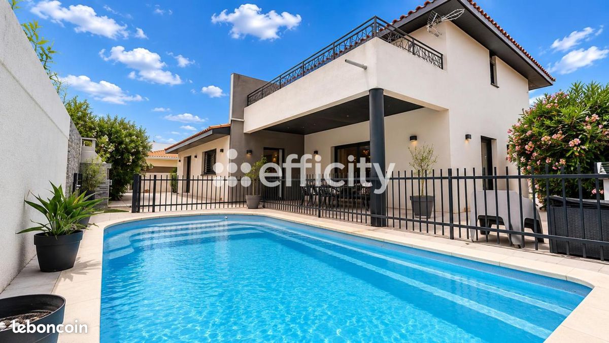 Maison 7 pièces 203 m² · à Villeneuve-de-la-Raho · 203 m² · 749 000 €