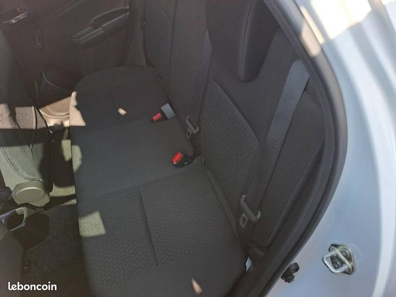 Suzuki Swift 1.2 Dualjet Hybrid 83ch Privilège (image 10)