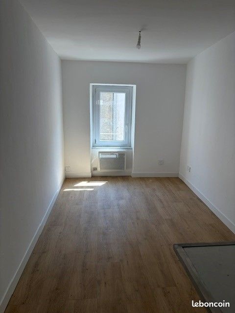 Appartement 2 pièces 35 m² · à Carcassonne · 35 m² · 390 €