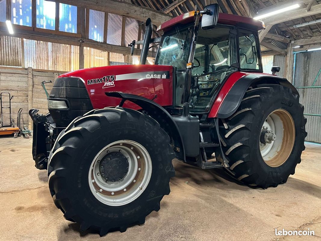 Case IH MXM 175 PRO - Tracteurs