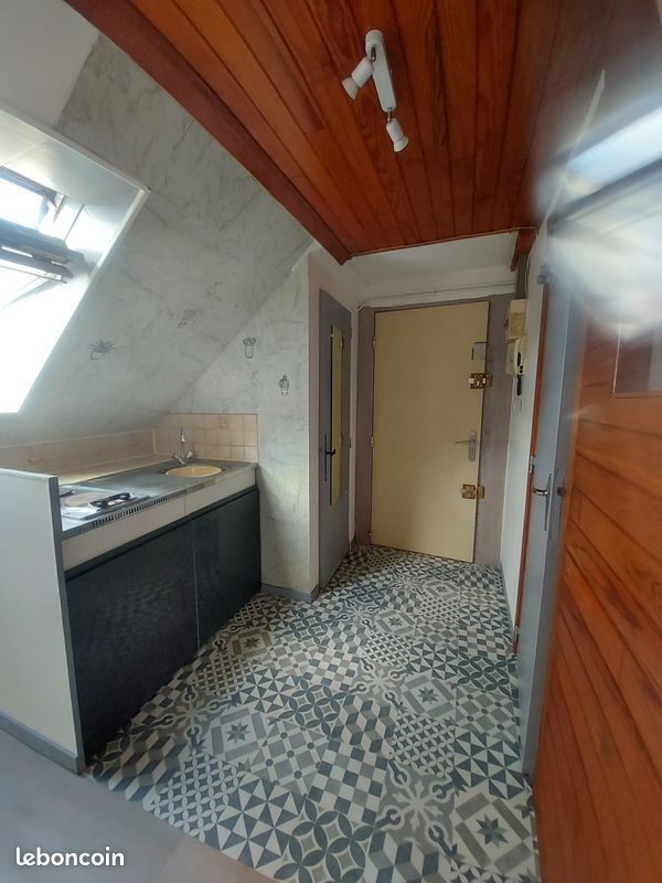 Appartement 1 pièce 21 m² · à Quimper · 21 m² · 420 €/mois