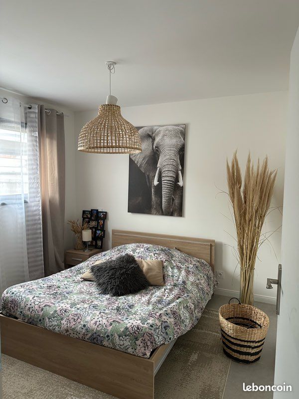 Appartement 5 pièces 80 m² · à Clermont-Ferrand · 80 m² · 990 €