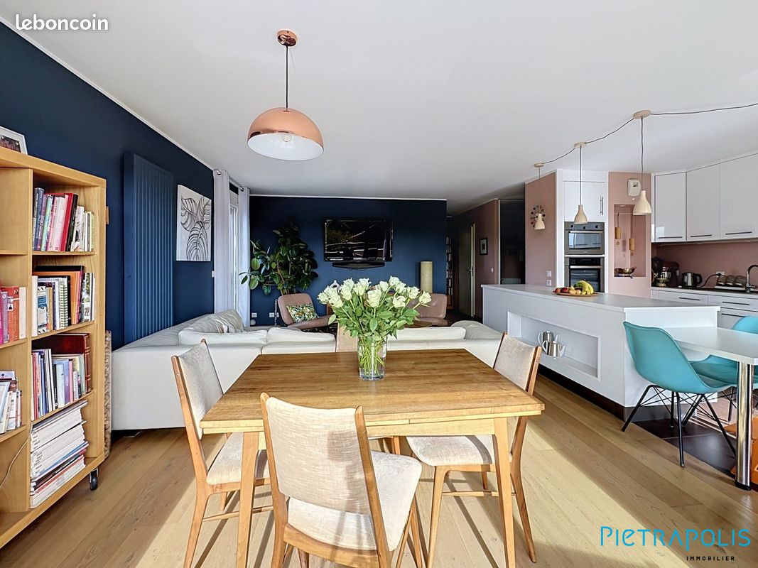 Appartement 5 pièces 114 m² · à Prévessin-Moëns · 114 m² · 699 000 €