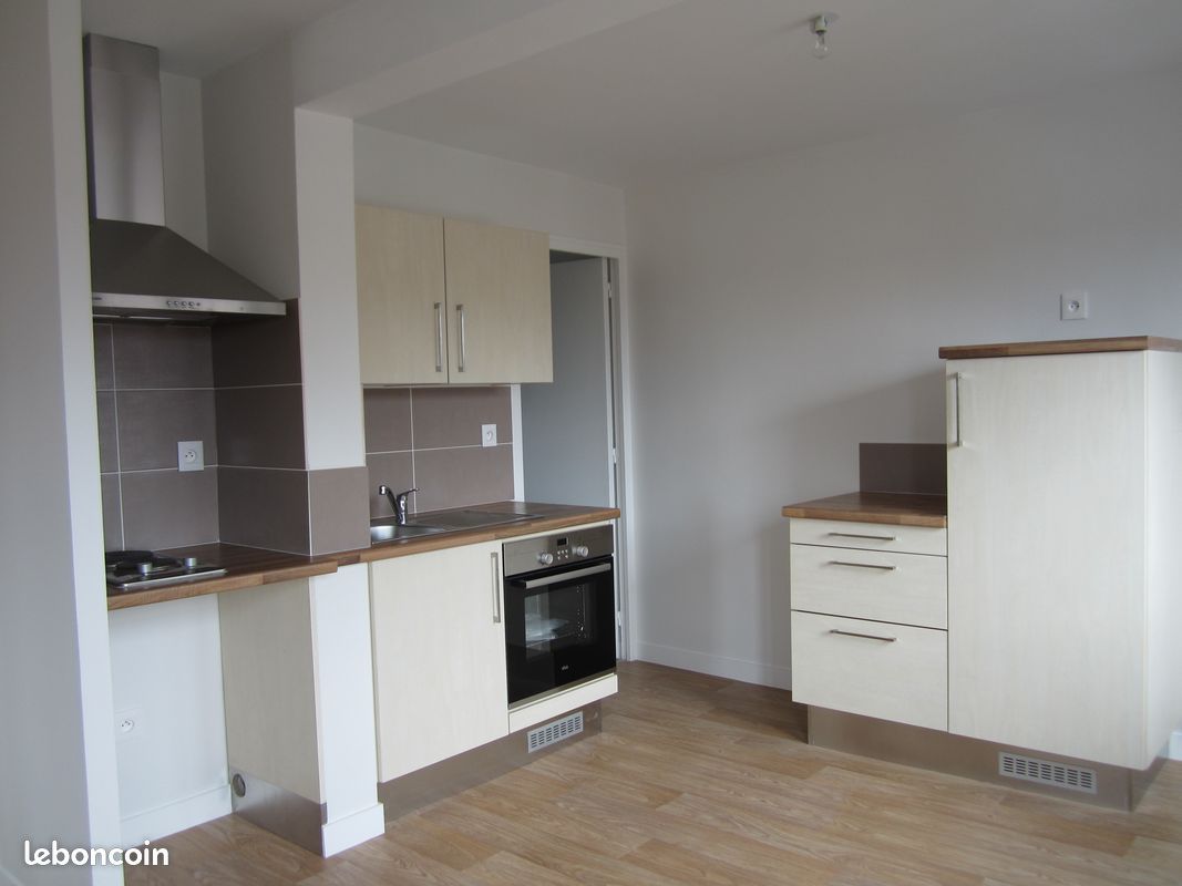 Appartement 3 pièces 48 m² · à Ernée · 48 m² · 438 €/mois