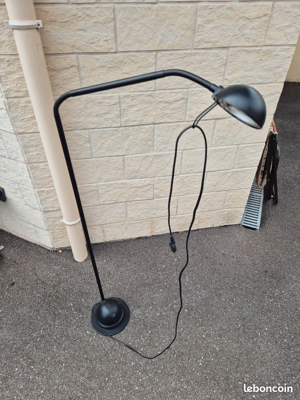 Lampe halogène (image 2)
