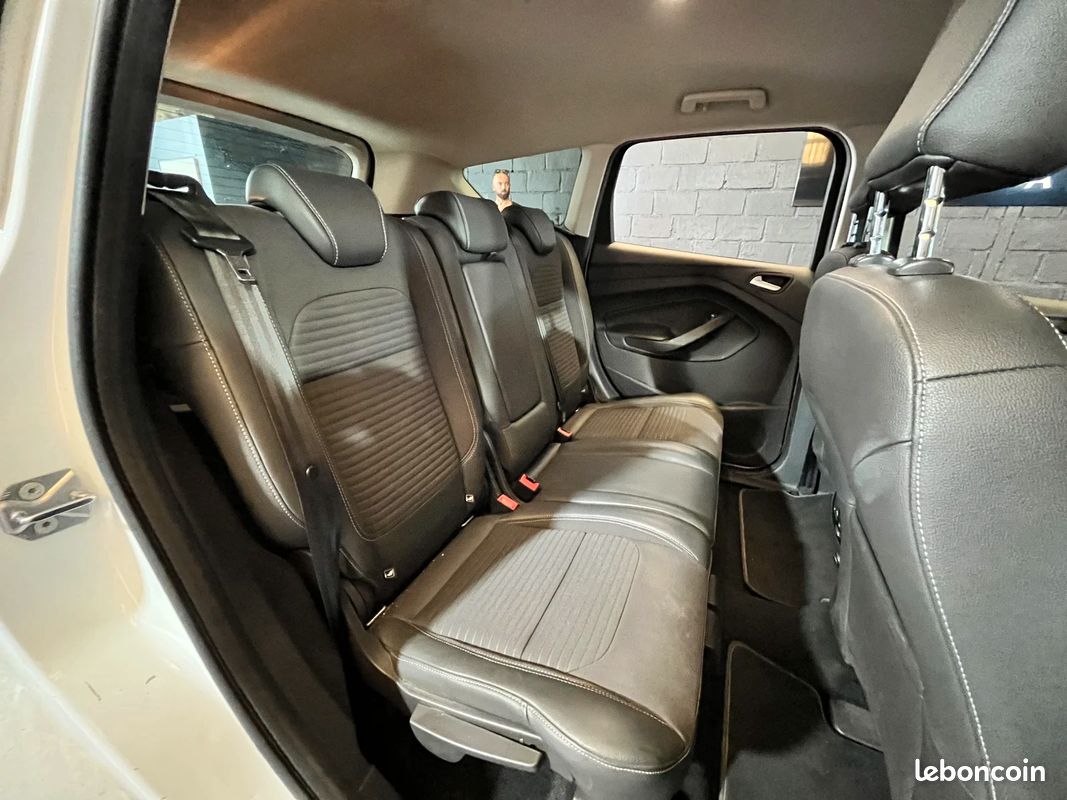 Ford KUGA Business Nav (image 17)