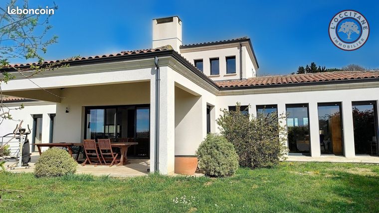 Maison 5 pièces 208 m²