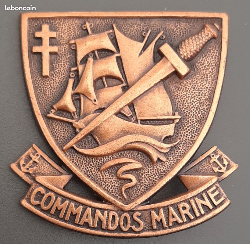 Badge en bronze Commandos Marine Arthus Bertrand authentique (image 1)