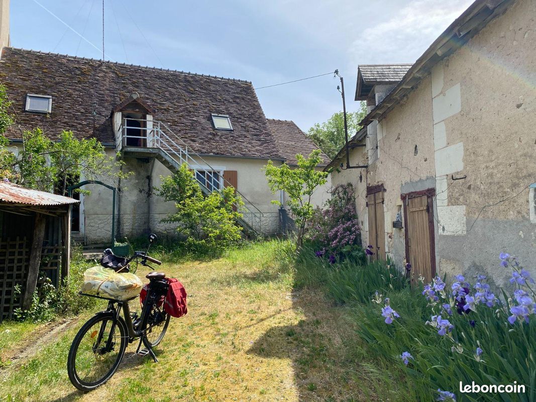 Maison 6 pièces 92 m² · à Châtillon-sur-Indre · 92 m² · 64 800 €