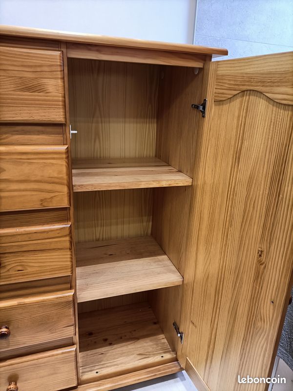 Commode en sapin massif (image 2)