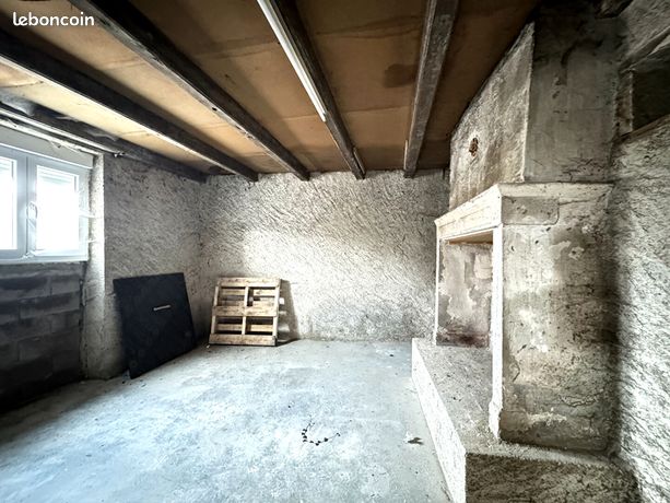 Maison 6 pièces 300 m²