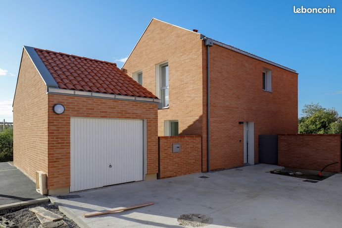 MAISON a ossature BOIS DE TYPE 4 à SEILH