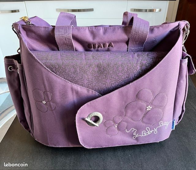 Sac à langer BEABA avec tapis de change (image 1)