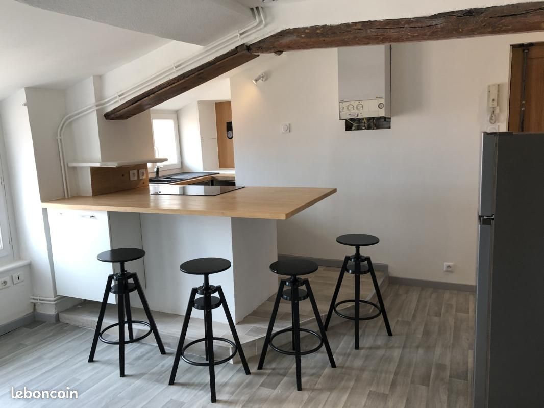Appartement 3 pièces 40 m² · à Saint-Étienne · 40 m² · 427 €/mois
