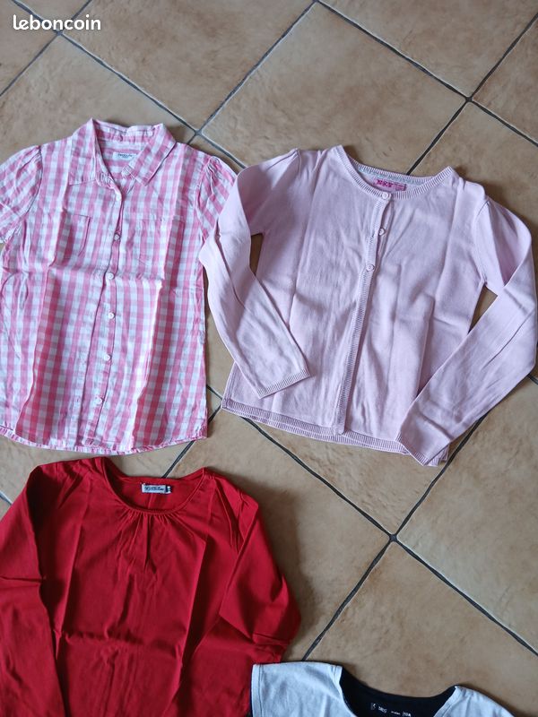 Joli lot de vêtements pour fille taille 10 ans (image 7)
