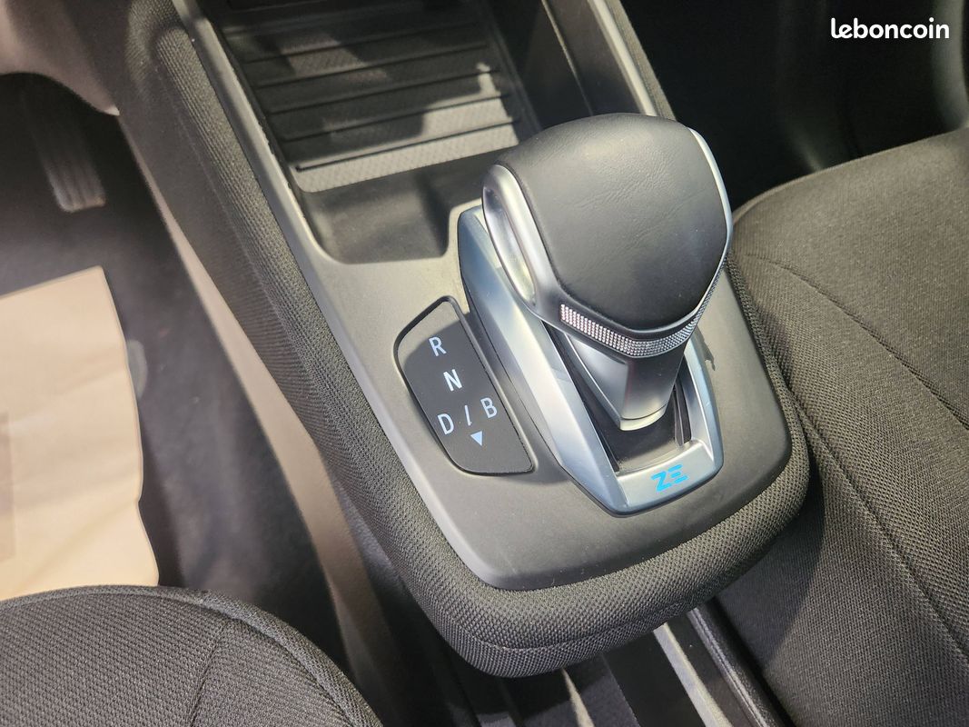 RENAULT Zoe R110 - 22B Equilibre (image 6)