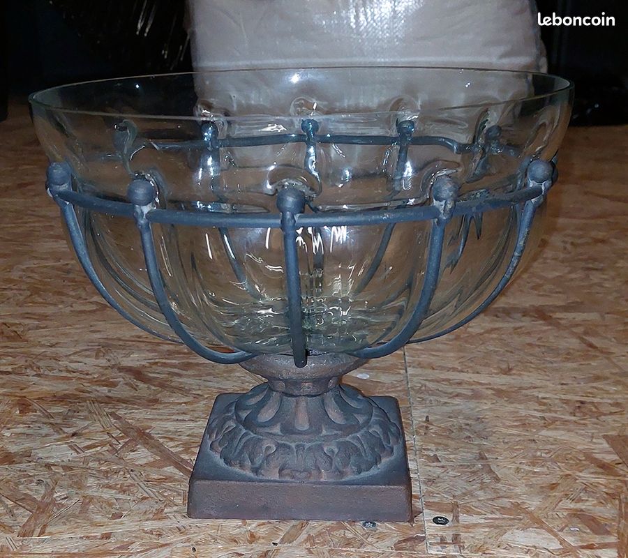 Vase fonte et verre (image 2)