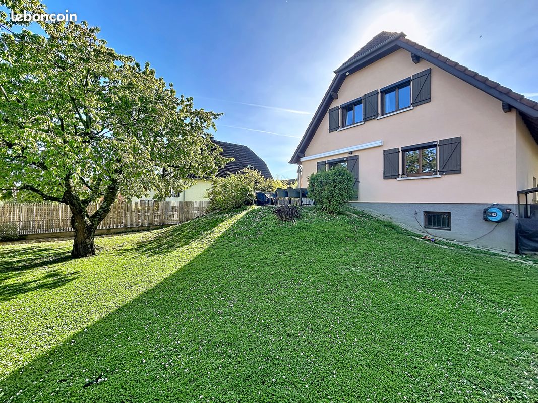 Maison 5 pièces 100 m² · à Hoenheim · 100 m² · 420 000 €