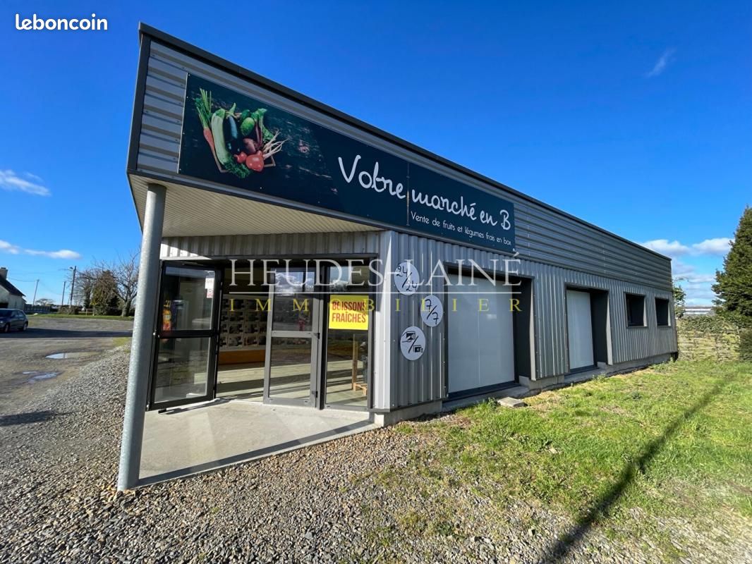 Local commercial 390 m² - Bureaux & Commerces