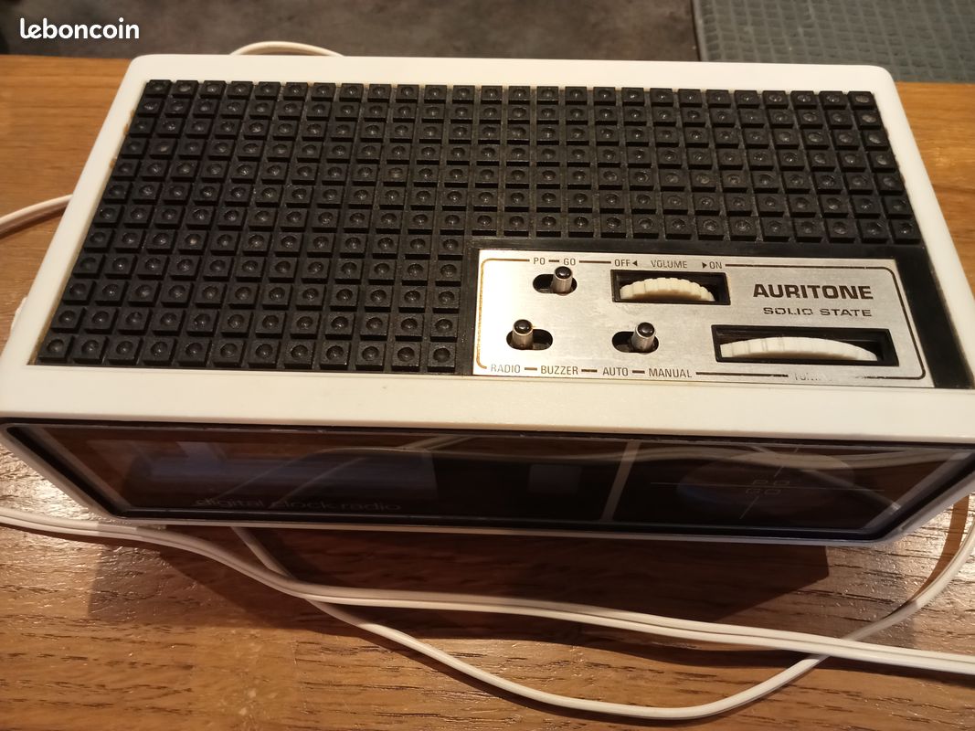 Mini Radio AURITONE PO GO - Vintage - Pour Pièces Ou Réparation