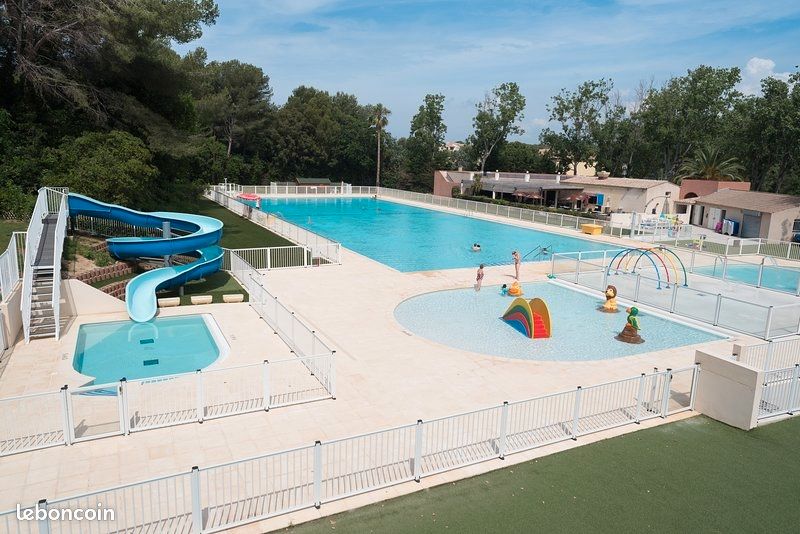 Location Vue mer à Six-Fours-les-plage Domaine de la Coudoulière (image 13)