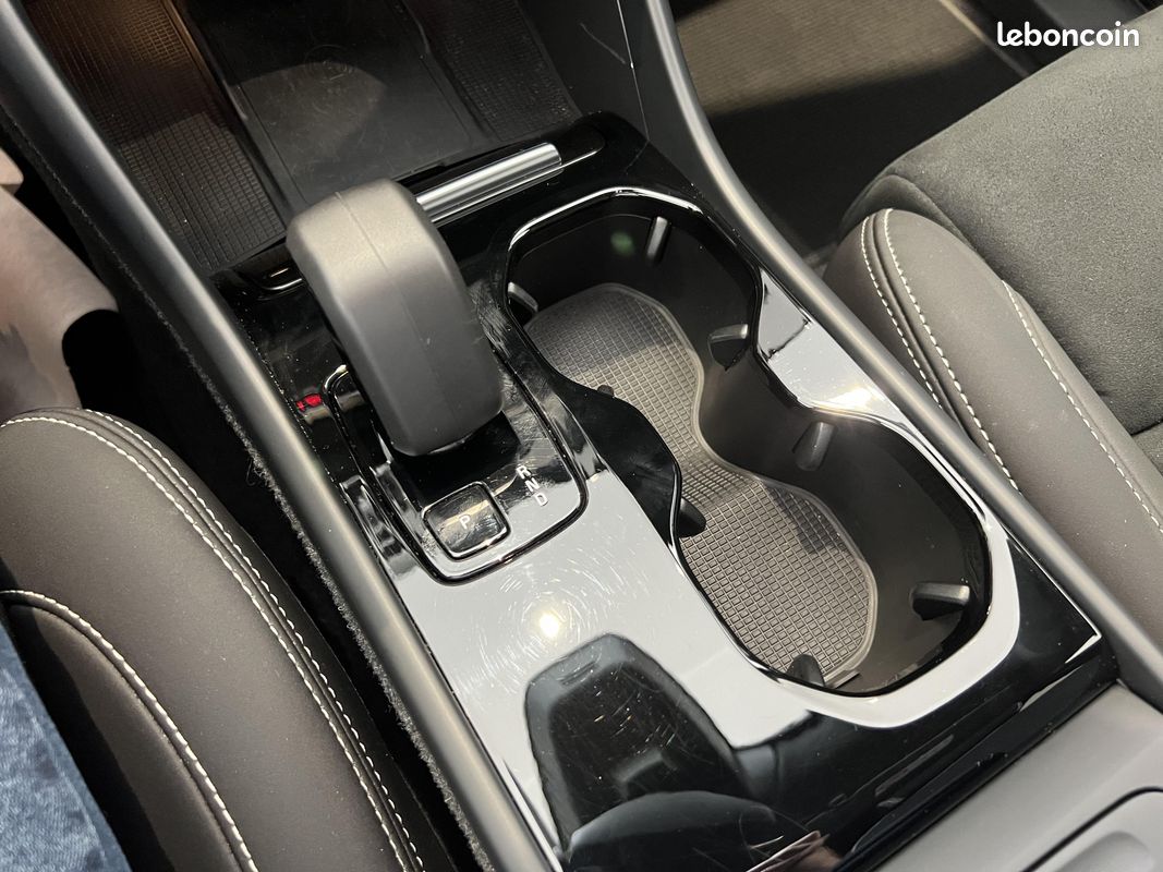 VOLVO XC40 Recharge Extended Range 252 ch 1EDT Plus (image 27)