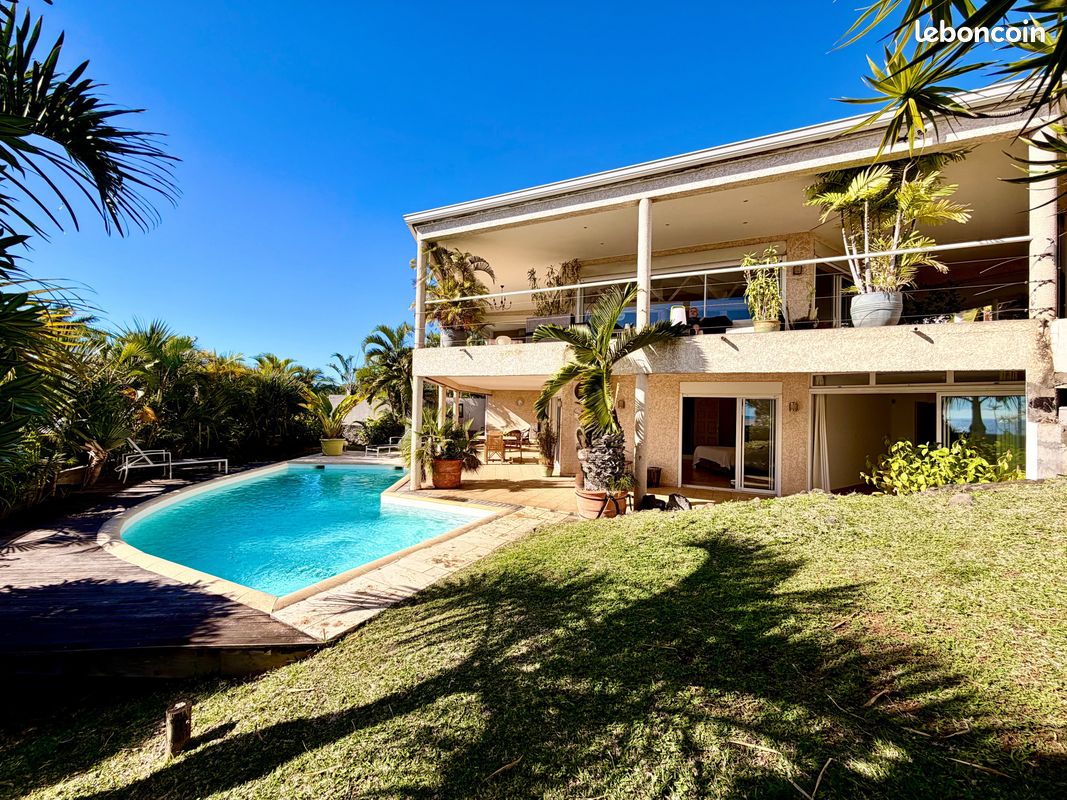 Maison 4 pièces 168 m² · à Saint-Paul · 168 m² · 1 260 000 €