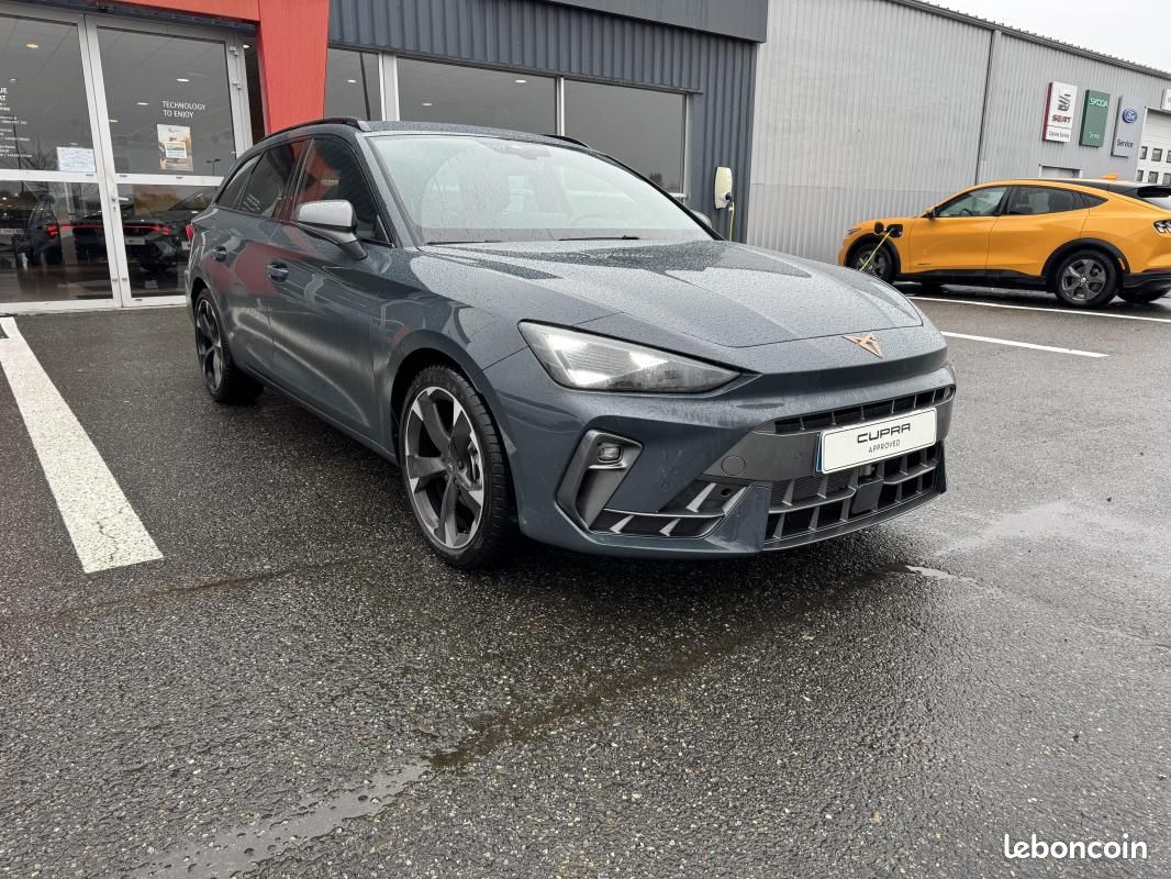 Cupra Leon SPORTSTOURER 1.5 eTSI Hybrid 150 ch DSG7 V (image 7)
