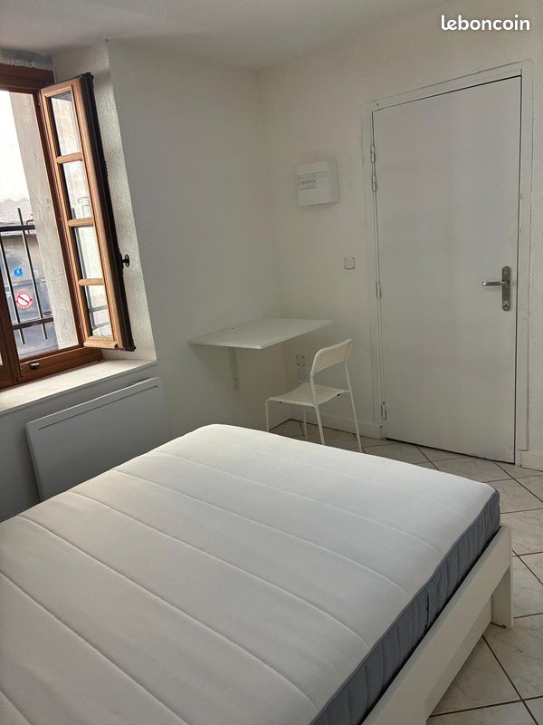 Appartement 1 pièce 14 m² · à Carcassonne · 14 m² · 390 €