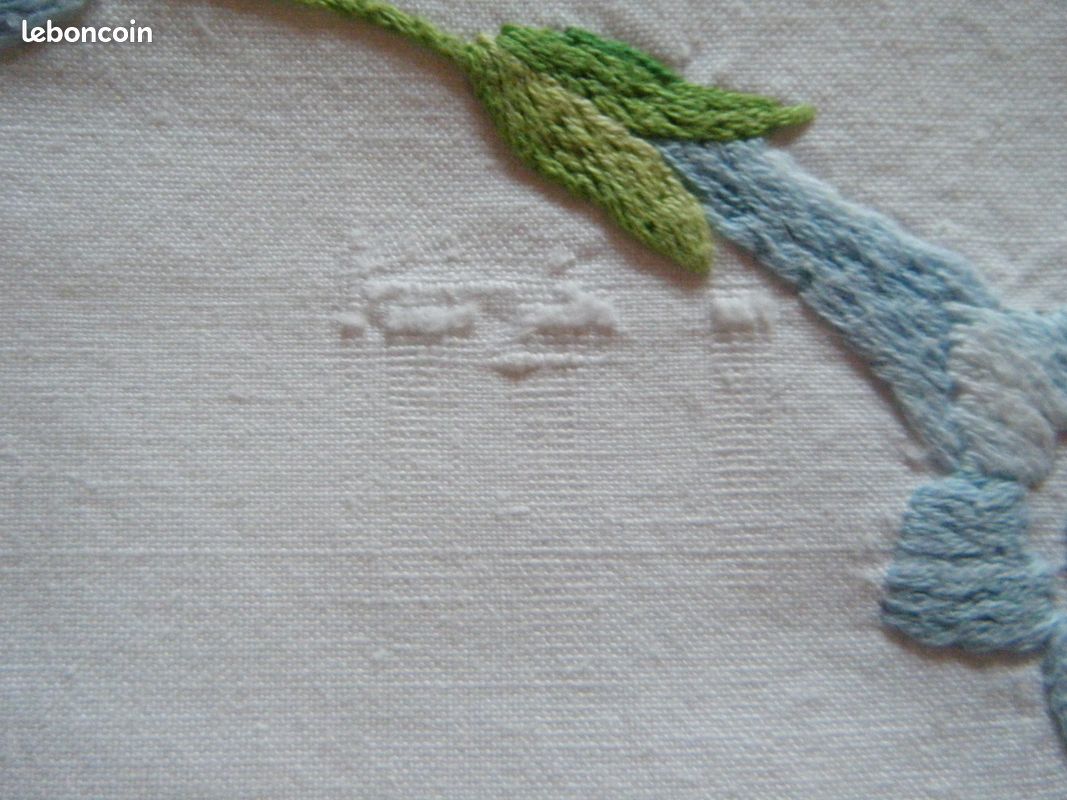 Drap ancien coton brodé main capucines ou liserons (image 5)