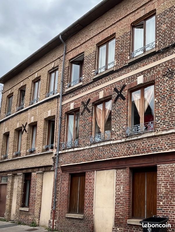 Immeuble 15 pièces 300 m² · à Elbeuf · 300 m² · 249 000 €