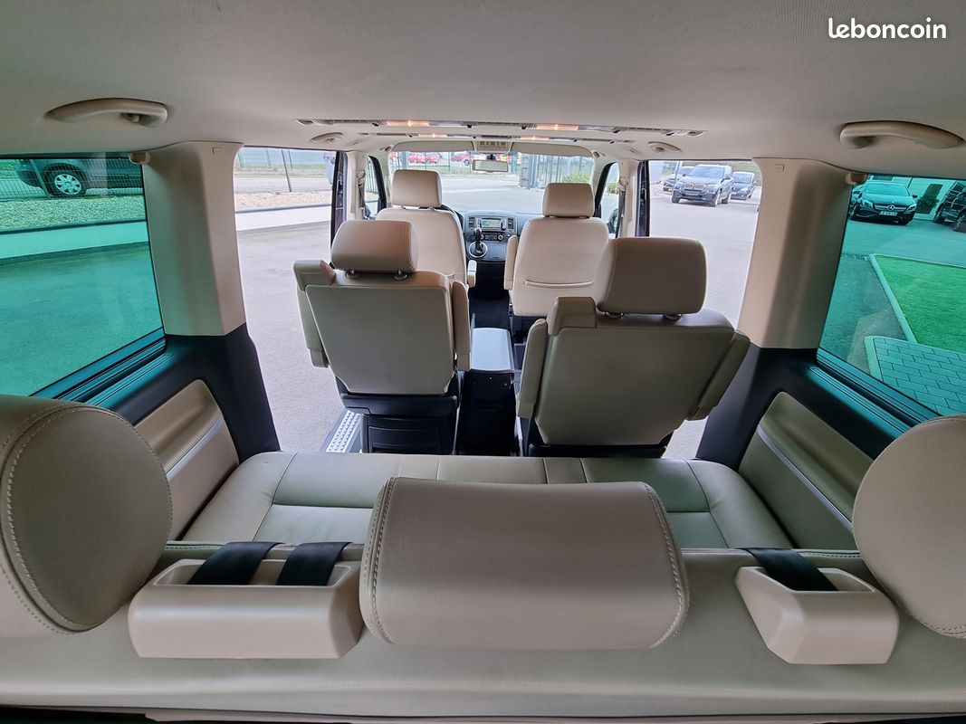 Volkswagen MULTIVAN T5 2.0 TDI 180CH HIGHLINE 4MOTION DSG7*MOTEUR NEUF*ATTELAGE*WEBASTO*7 PLACES (image 12)