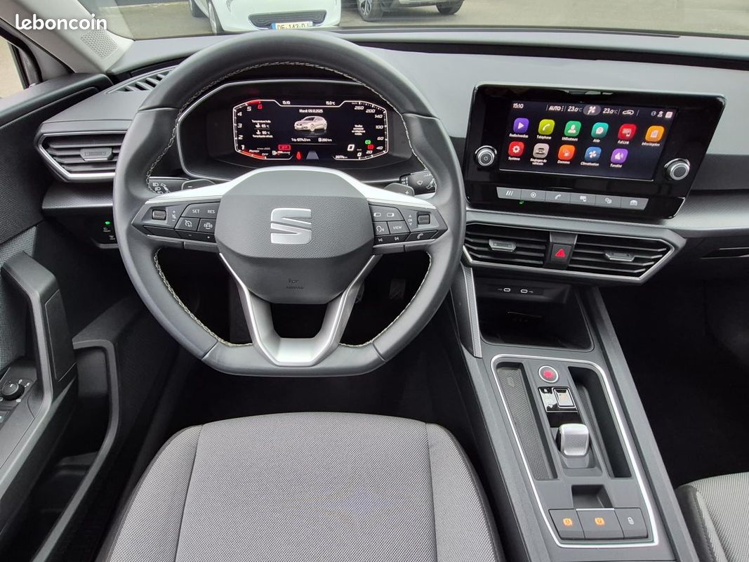 Seat leon 2.0 diesel 150 boite automatique camera de recul + radar av/arr + carplay + full led (image 13)