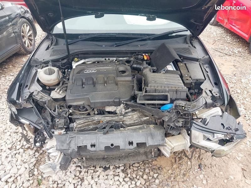 AUDI A3 8VA 8VF 2014 1.6D TDI 81kw / 110ch POUR PIECES (image 3)