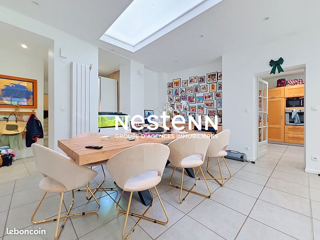 Maison 12 pièces 570 m² · à Somain · 570 m² · 252 500 €