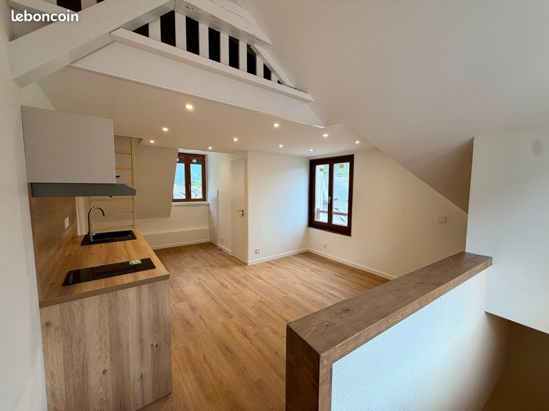 Appartement 1 pièce 25 m² · à Thônes · 25 m² · 850 €