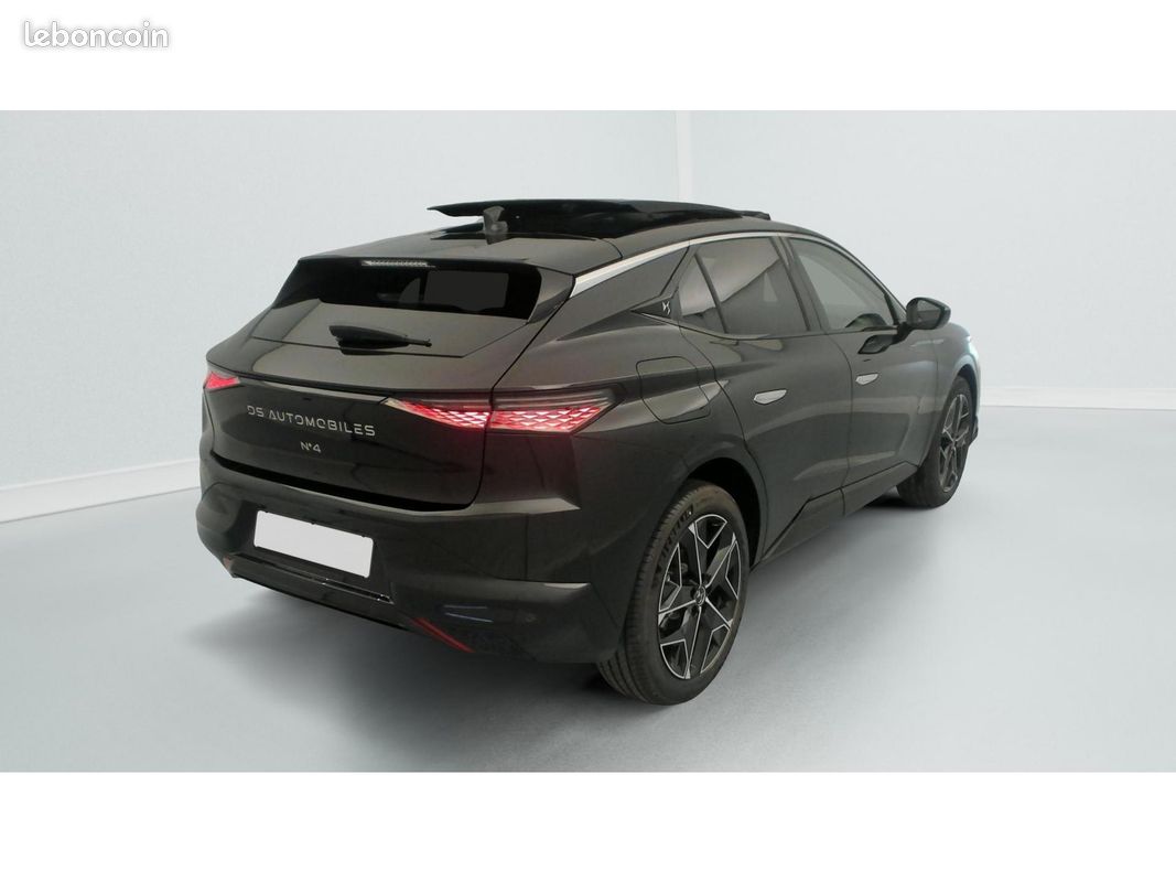DS DS4 1.2 Hybride 145 Etoile / toit ouvrant à -28% (image 3)
