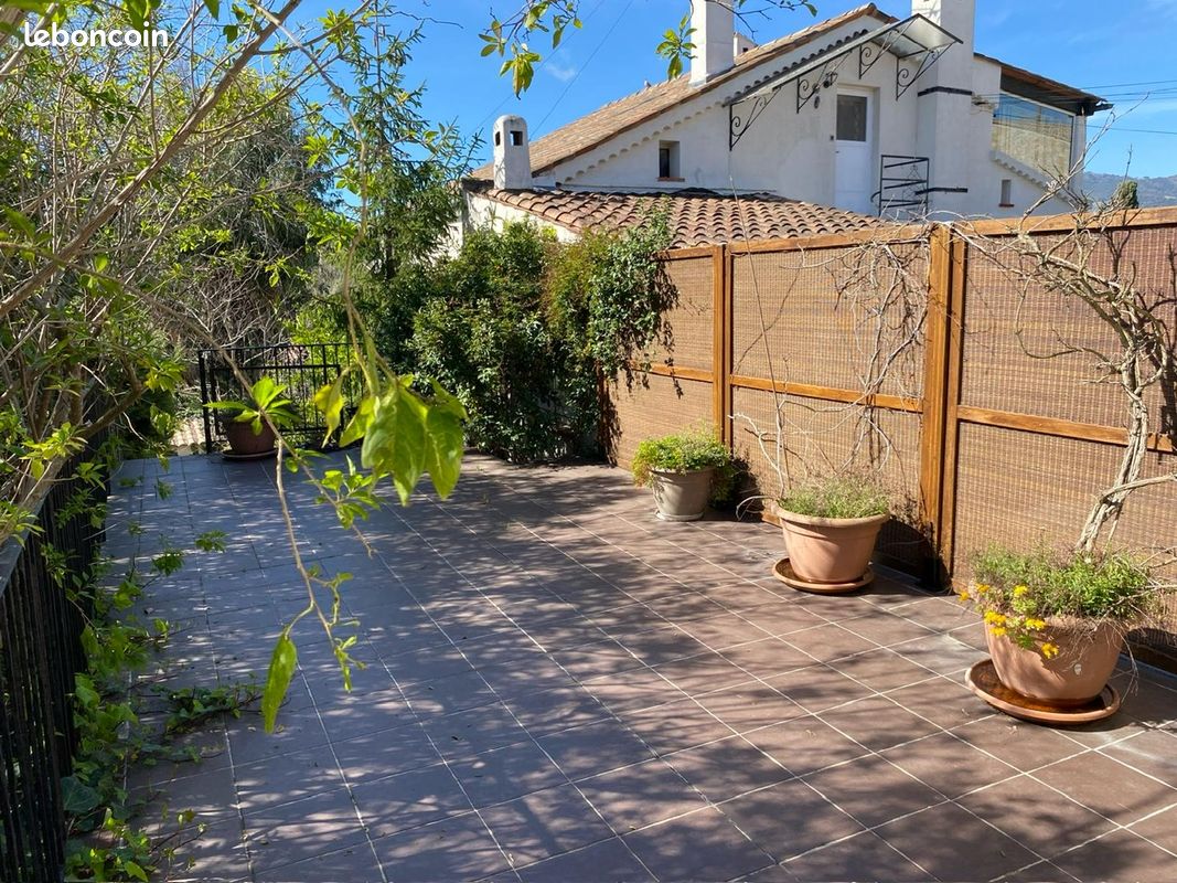Maison 5 pièces 109 m² · à La Roquette-sur-Siagne · 109 m² · 330 000 €