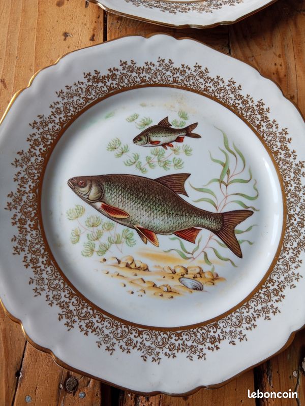 Service De 6 Assiettes Mondial – Porcelaine Dorée Motif Poissons – Décoratives