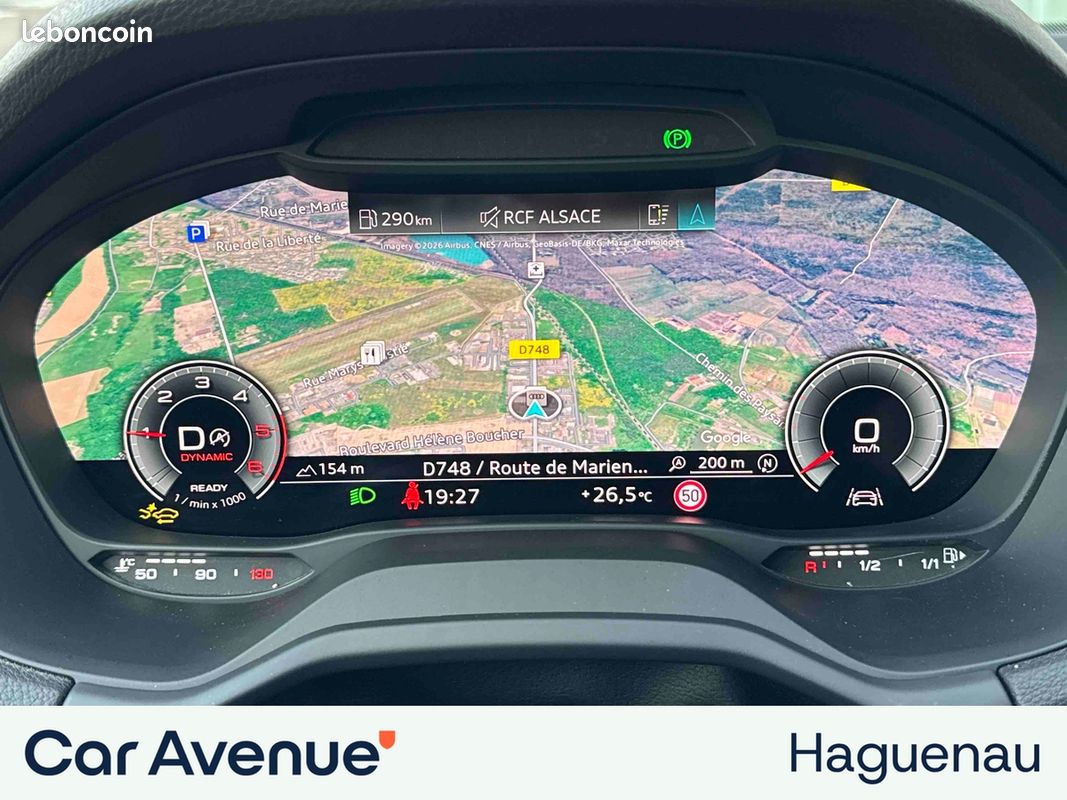 AUDI Q2 35 TDI 150 S tronic 7 Black Edition / Toit Ouvrant / GPS / Caméra / Hayon Electrique / Attelage (image 40)