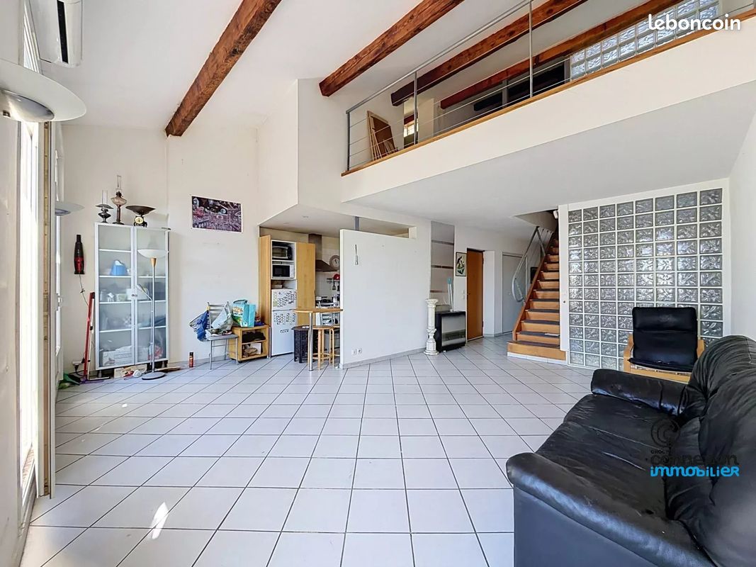 Appartement 4 pièces 97 m² · à Marseille · 97 m² · 230 000 €