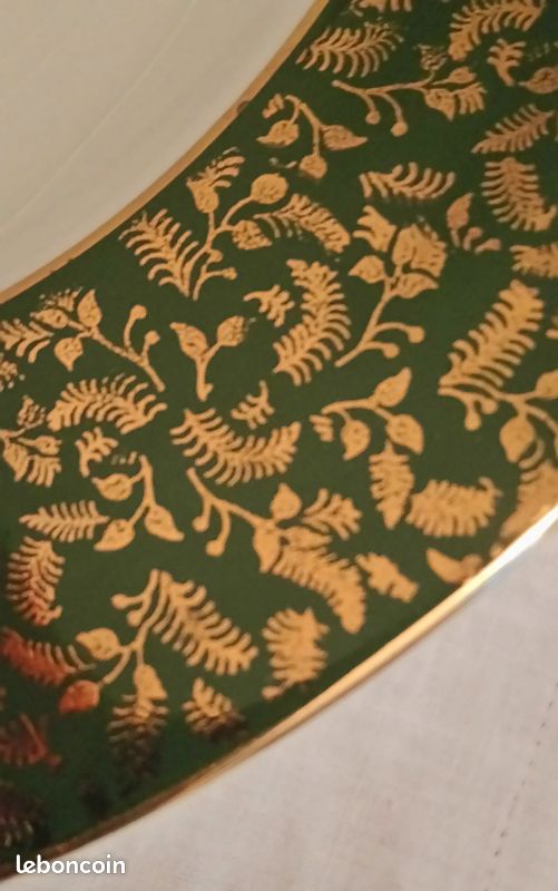 Rare paire d’assiettes décoratives anglaises porcelaine, signées Wood & Sons (image 2)