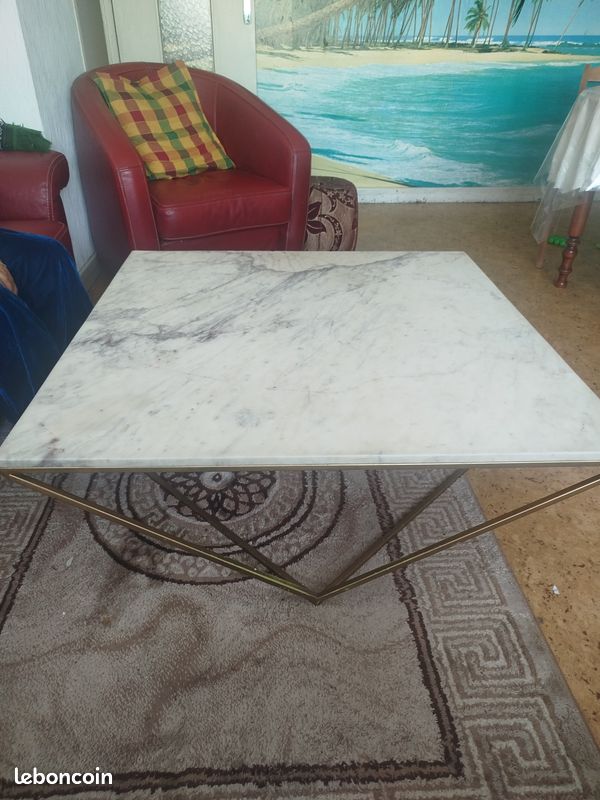 Table en marbre véritable (image 1)