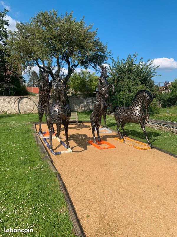 Sculpture de cheval (image 1)