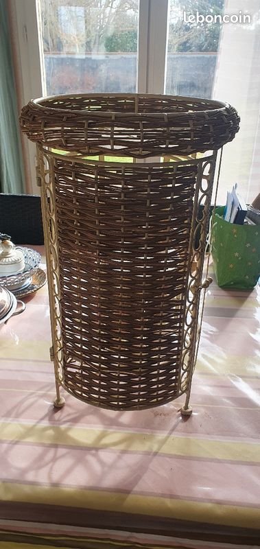 Mini Bar en fer 7 rangements (image 1)
